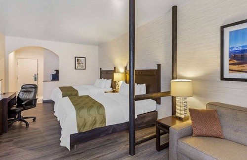 Moab Hotel | Quality Suites Moab near Arches National Park