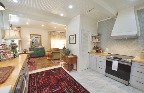 Laurel Cabaña | Quant Cottage
