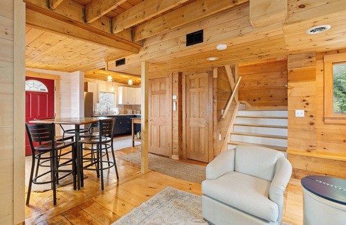 Spruce Head Cabaña | Quarry Village Compound