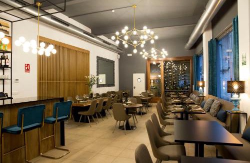 El Pilar Hostal | Quart Youth Hostel & Apartments
