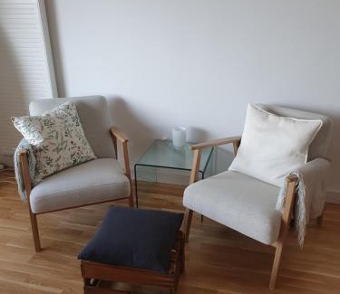 Lahnstein auf der Hohe Apartamento | Quartier 706 mit Pool und Sauna