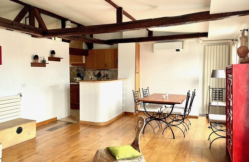 Milan Apartamento | Quartier Latin exclusive 2 bedrooms with bathrooms, elevatore, AC, garage