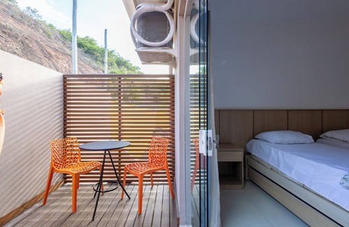 Pontal da Cruz Cama Y Desayuno | Quarto à 300m do mar com Wi-Fi e ar-condicionado