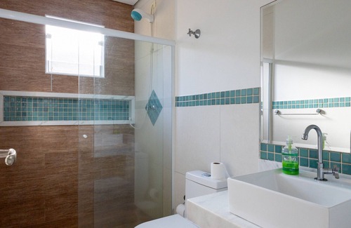 Pontal da Cruz Cama Y Desayuno | Quarto à 300m do mar com Wi-Fi e ar-condicionado