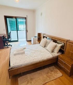 Viseu Casa | Quarto com varanda no centro de viseu