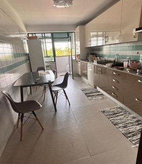 Viseu Casa | Quarto com varanda no centro de viseu