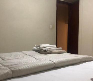 Americana Casa | Quarto com varanda tipo Airbn b Vista Panorâmica Aberta Livre