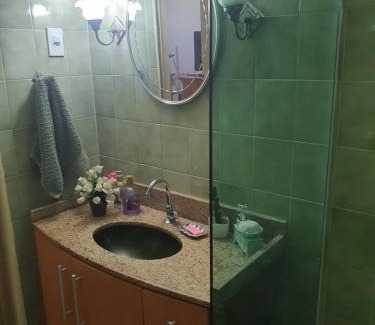 Del Castilho Apartamento | quarto compartilhado em Del castilho