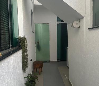 Alto Barroca Casa | Quarto de hóspedes ki House