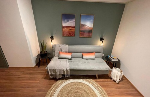 Alphaville Industrial Apartamento | Quarto Hotel no coração de Alphaville Piscina e Academia