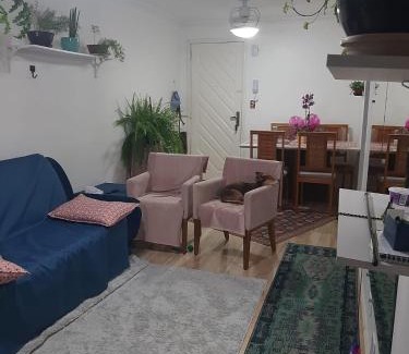 Santo Amaro Casa | Quarto Individual ou Duplo ao lado da Ponte Transamerica