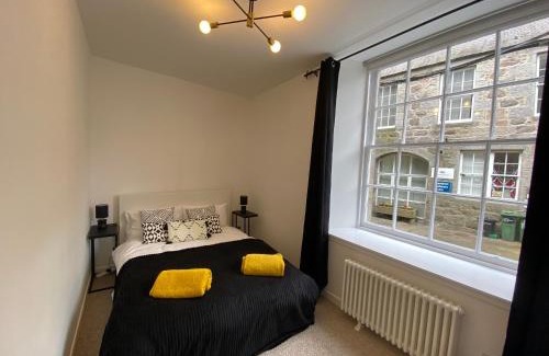 Central Aberdeen Apartamento | Quay Apartment with parking