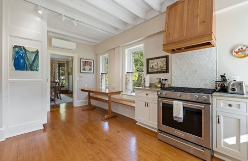Bolivar Casa | Queen Anne Gem in Historic Harpers Ferry!
