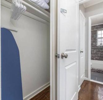 West Hartford Apartamento | Queen Bed Apt in West Hartford
