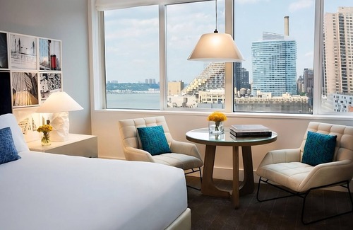 Hell's Kitchen Hotel | Queen Deluxe Room! Pet-Friendly, Parking, Bike Rental! Close to Pier 84!