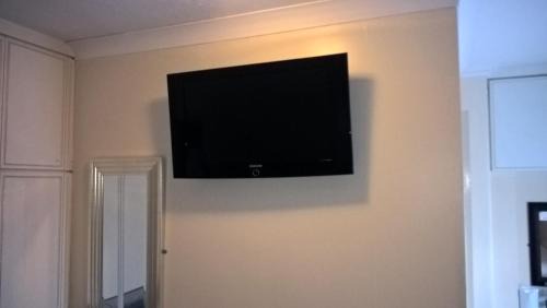 Poole Hotel | Queen Mary Inn