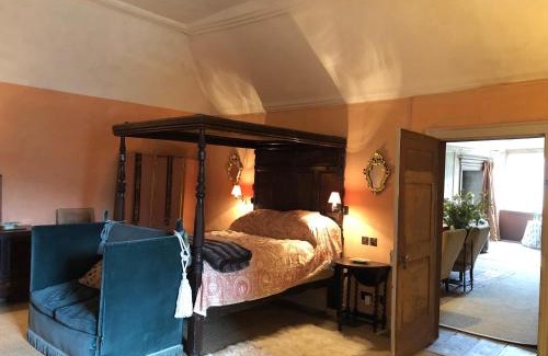 Peebles Casa | Queen Mary's Chamber