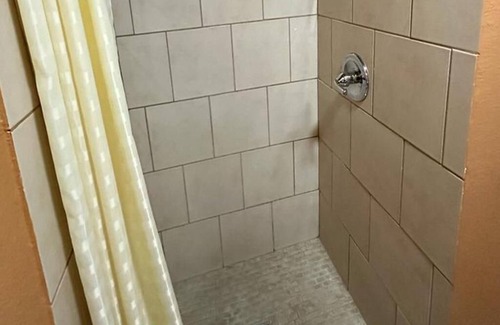 Victorville Casa | Queen Non Smoking at New Corral Motel