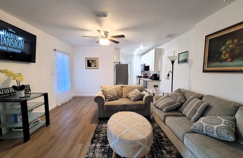 Tallahassee Apartamento | Queen room: in a duplex nr FSU, private bath-1