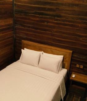 Umalas Casa | Queen's Cabin