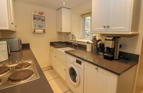 Tideswell Cabaña | Queen's Cottage