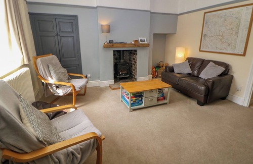 Tideswell Cabaña | Queen's Cottage