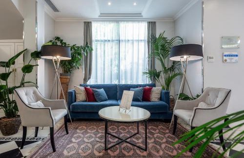 Erzsebetvaros Hotel | Queen's Court Hotel & Residence