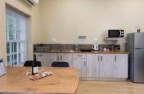 Oudtshoorn Apartamento | Queen's Residences by BON Hotels