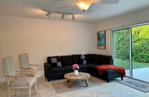 Palmetto Bay Casa | Queen's Tropical Garden View Room