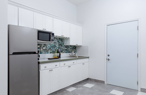 Grace Bay Apartamento | Queen Size Bedroom - TheSuites@Mr.Groupers