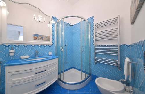 Forio Casa | Queen Suite