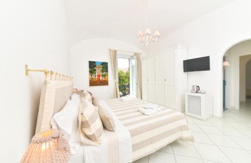 Forio Casa | Queen Suite - Luxury Rooms