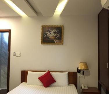Binh Chanh Hotel | QUEEN VICTORIA Hotel