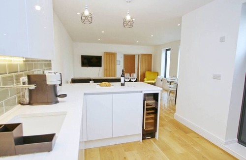 Worthing Casa | Queens House, Worthing