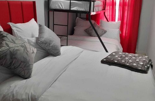 Cape Town Casa | Queens & Kings Guest House