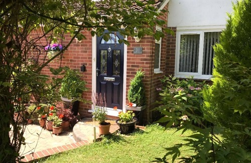 Winchester Casa | Queens Road Rental - Winchester Accommodation