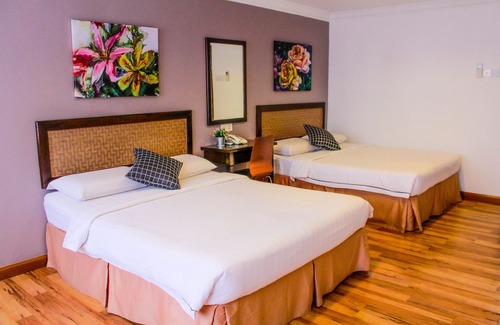 Taman Melaka Raya Hotel | Queenspark Lovita Hotel