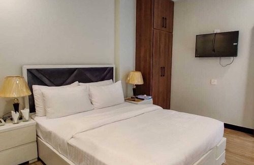Murree Hotel | Queenstown Hotel Muree