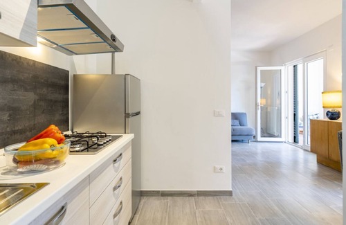 Quercianella Villa | Quercianella Lovely Villa near the Sea W/Parking!