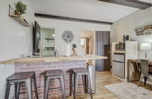 West Colorado Springs Casa | Quest Rest - Unit 6