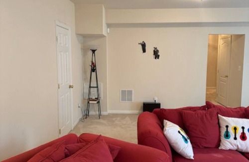 Dale City Apartamento | Quick nights or day stay!