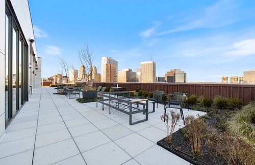 North Ironbound Apartamento | Quick NYC Commute, Onsite Gym & Spa