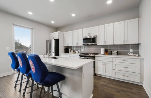 Bywater Condominio | Quiet 1 Bedroom/1.5 Bath Condo in Bywater!