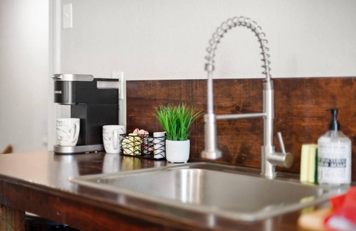 Highlands - Perkins Apartamento | Quiet 1BR Getaway w/ Outdoor Space