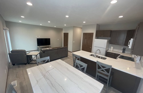 Spirit Lake Condominio | Quiet 2 BR condo Spirit Lake. Minutes from Arnolds Park, Okoboji, Spirit Lake E