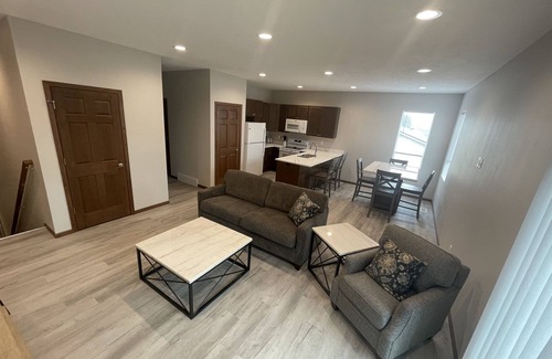 Spirit Lake Condominio | Quiet 2 BR condo Spirit Lake. Minutes from Arnolds Park, Okoboji, Spirit Lake E