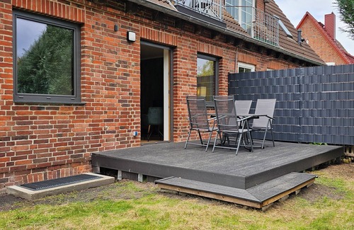 Markgrafenheide Apartamento | Quiet 2 room apartment with WLAN on the first floor - MH5