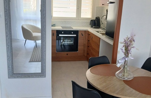 Roscoff Apartamento | Quiet 2** studio, near the center, wooded residence