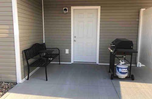 Grand Island Condominio | Quiet 3-bedroom Condo on the end of the block.