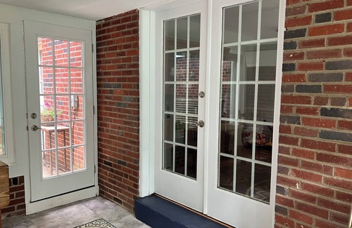 Moylan Casa | Quiet 3-Bedroom house-Walking distance to Media-20min. drive to the Airport